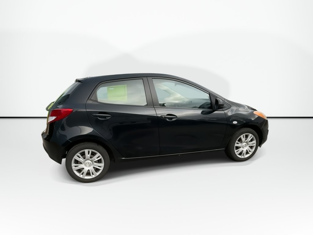 Mazda 2 GX 2014 à Saint John, Nouveau-Brunswick - 9 - w1024h768px