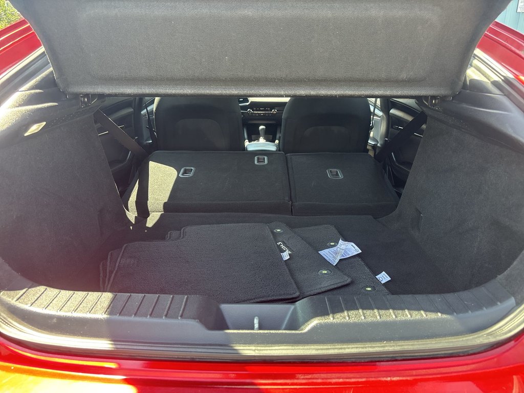 2020 Mazda 3 Sport GS | Cam | USB | HtdSeats | Bluetooth | Keyless in Saint John, New Brunswick - 37 - w1024h768px