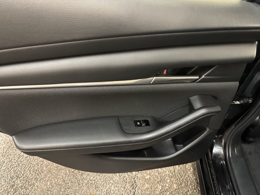 2023 Mazda 3 Sport GX in Saint John, New Brunswick - 35 - w1024h768px