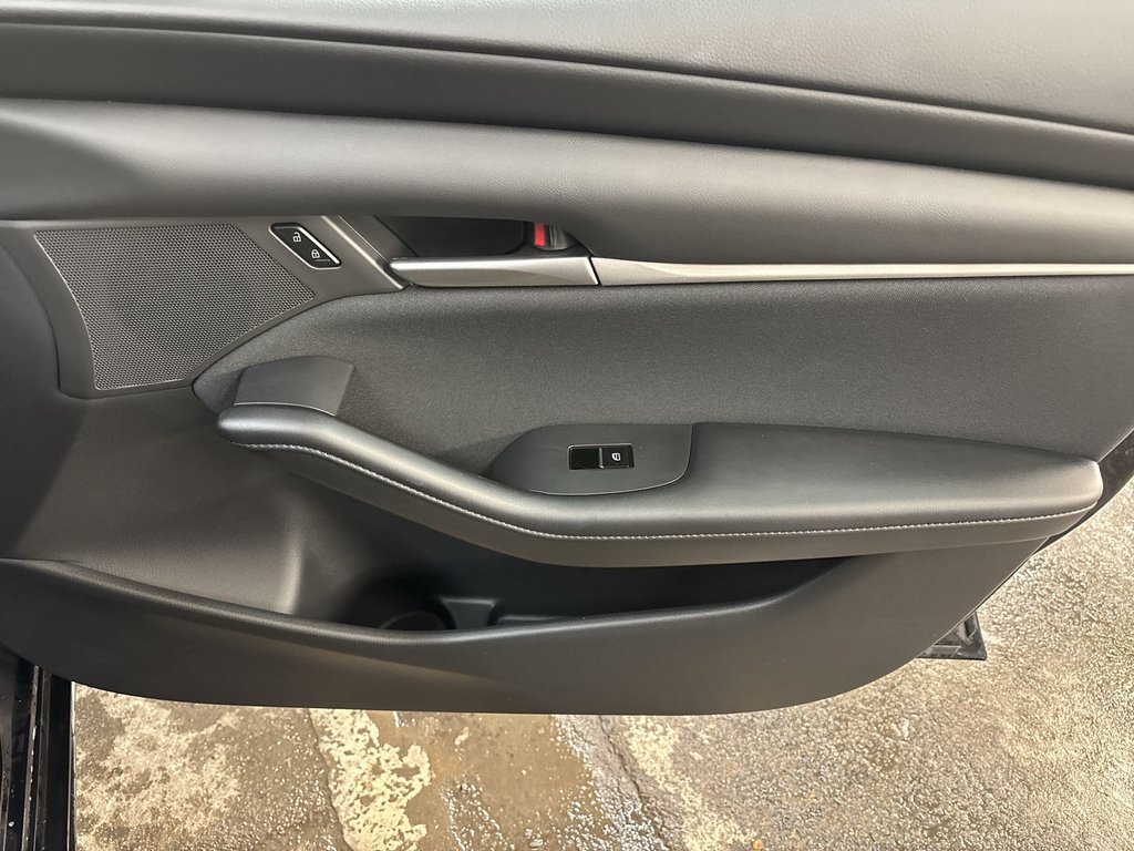 2025 Mazda 3 Sport GS in Saint John, New Brunswick - 46 - w1024h768px