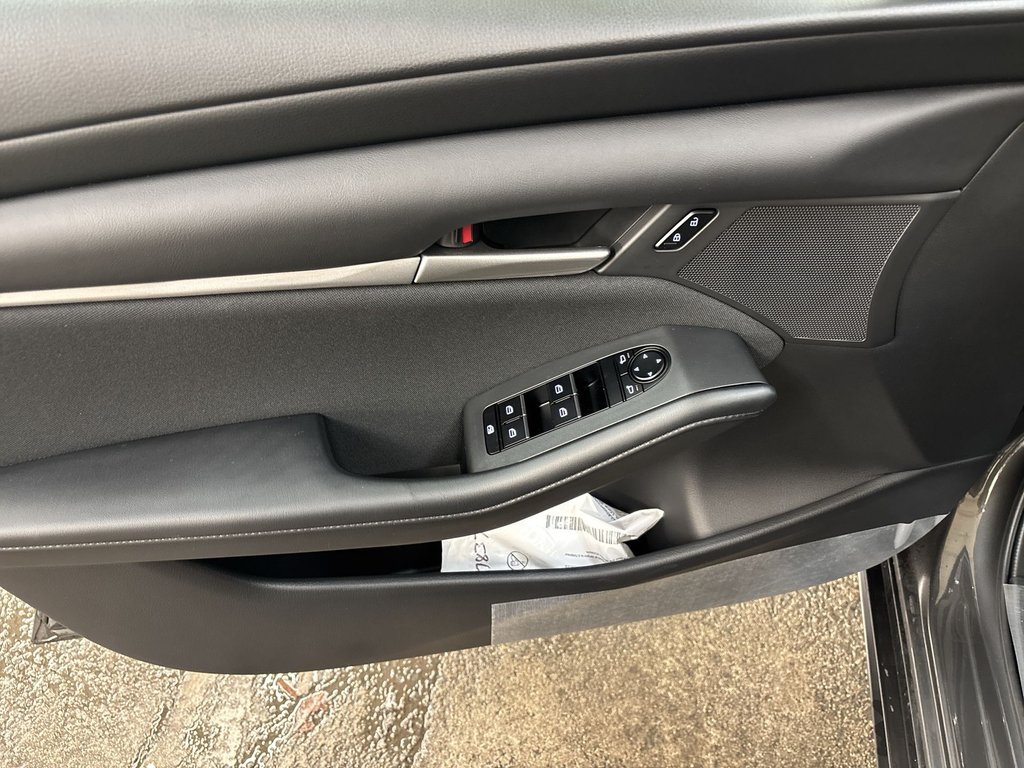 2025 Mazda 3 Sport GS in Saint John, New Brunswick - 15 - w1024h768px