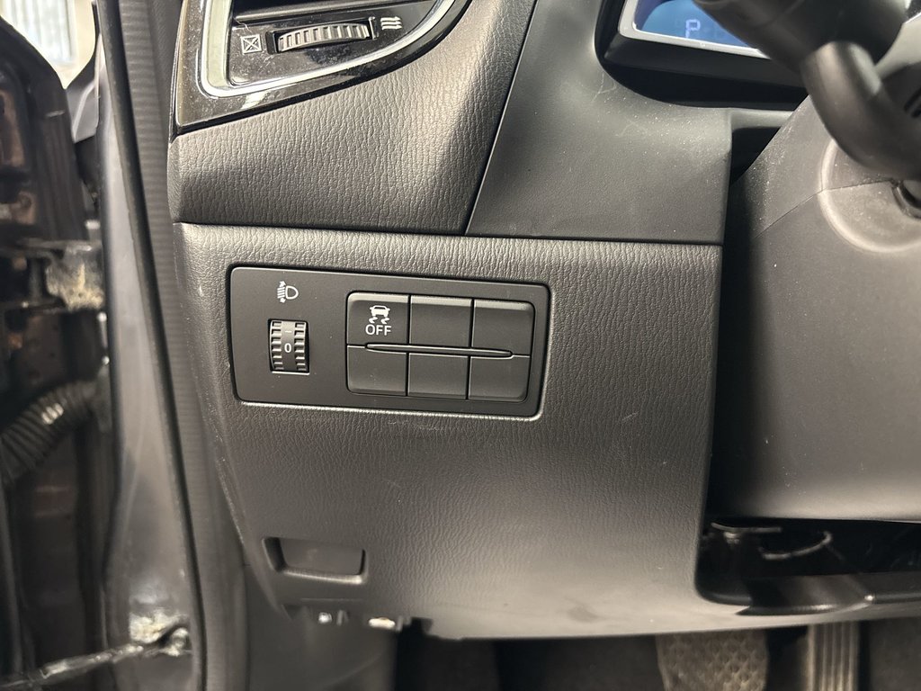 2014 Mazda 3 in Antigonish, Nova Scotia - 22 - w1024h768px