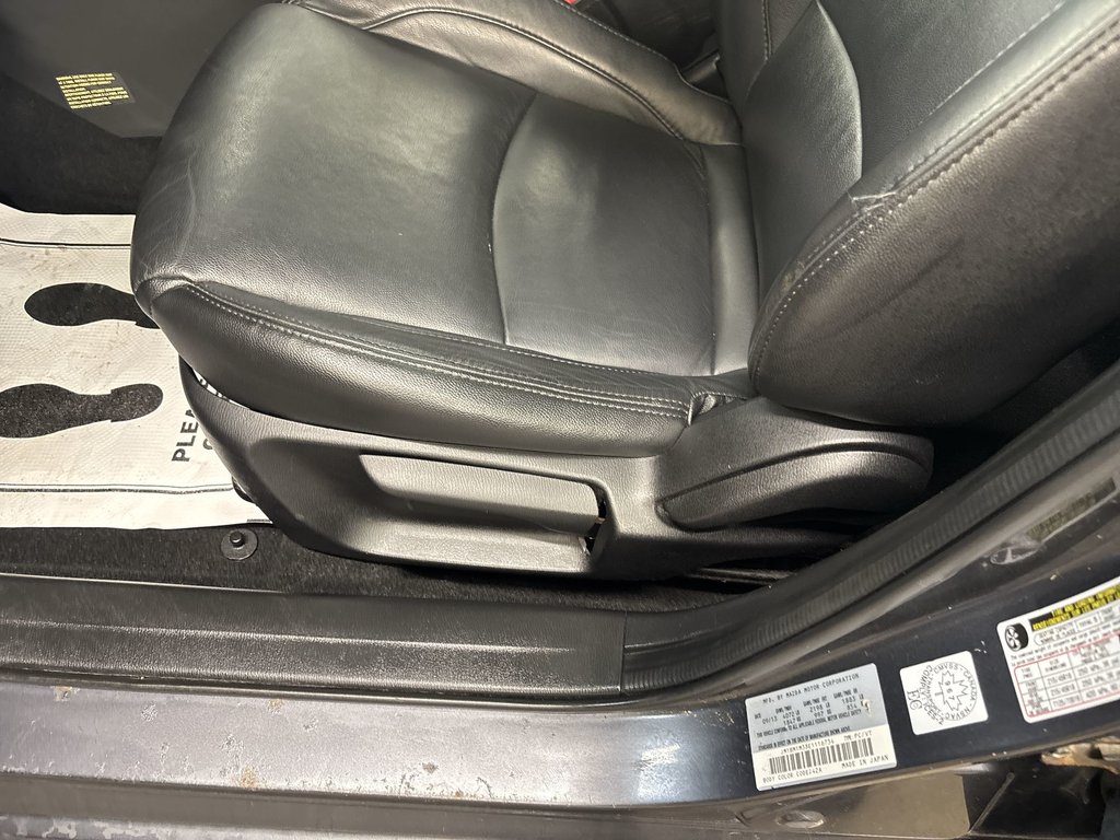 2014 Mazda 3 in Antigonish, Nova Scotia - 14 - w1024h768px