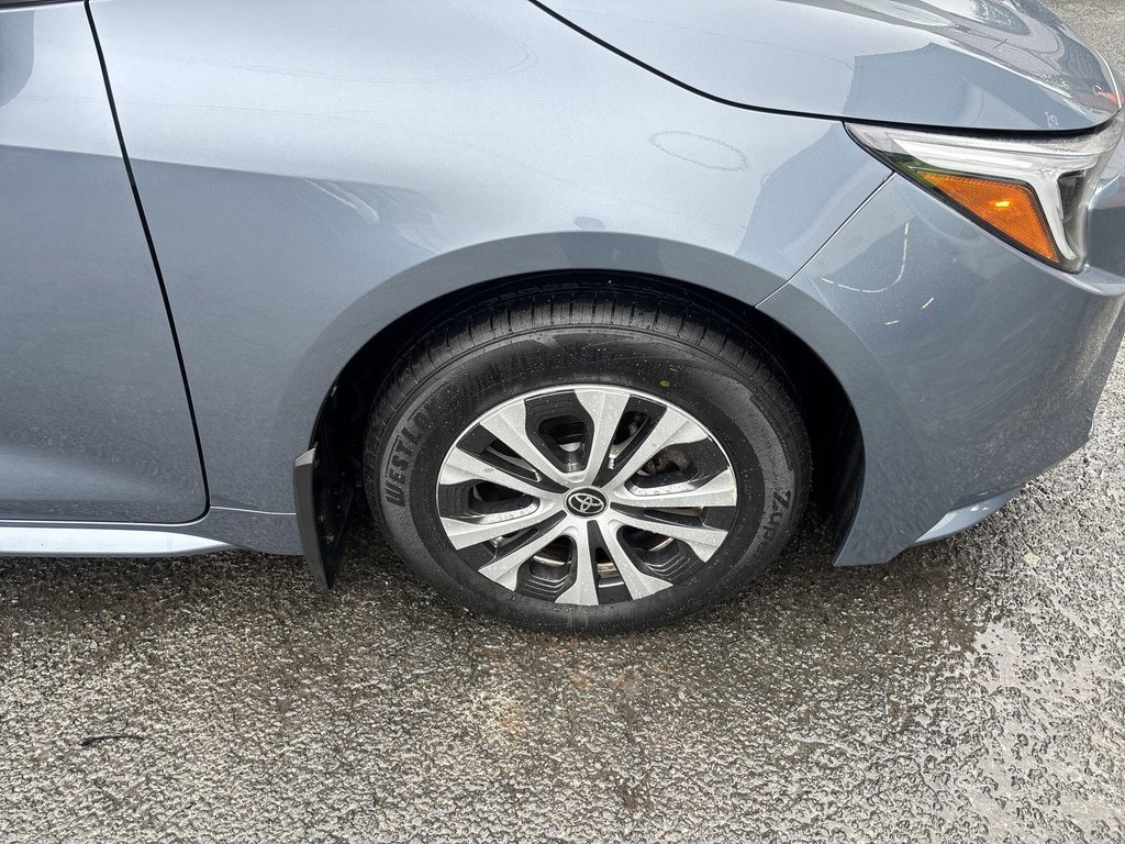 Toyota Corolla Hybrid LE 2024 à Saint John, Nouveau-Brunswick - 10 - w1024h768px