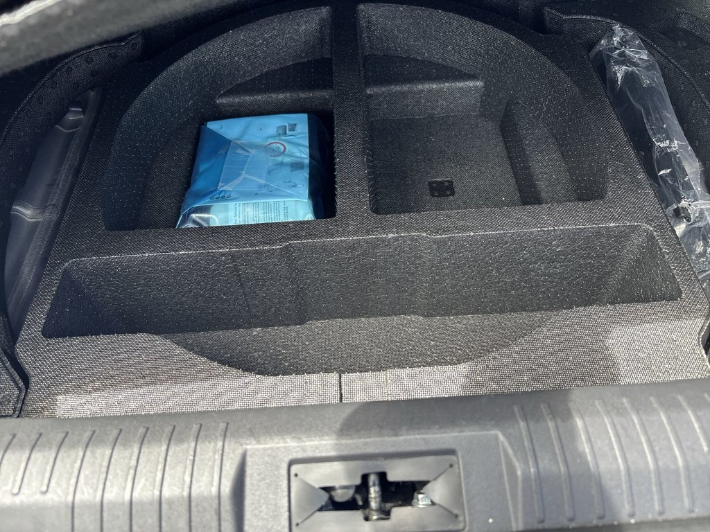 2023 Toyota GR86 in Antigonish, Nova Scotia - 38 - w1024h768px