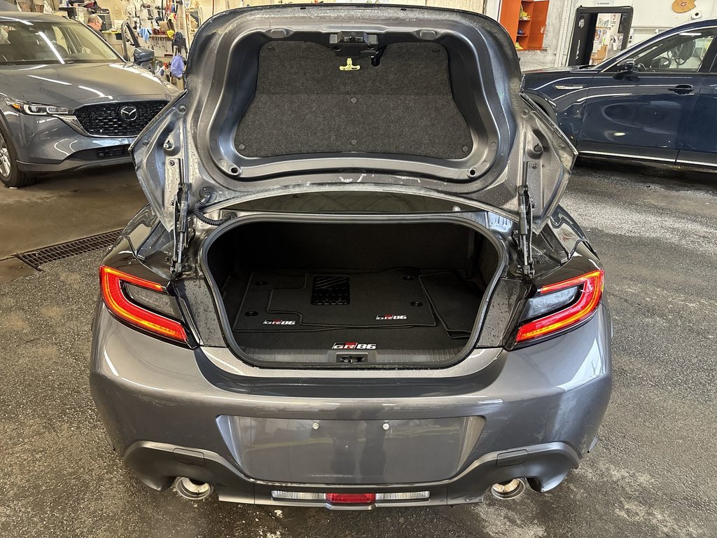 2024 Toyota GR86 Premium | HTDSTS | CAM | USB | Warranty Till 2030 in Saint John, New Brunswick - 36 - w1024h768px