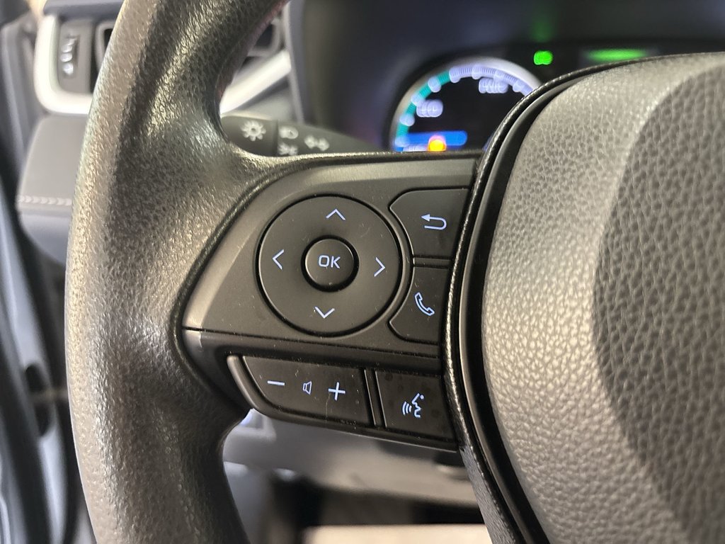 2021 Toyota RAV4 Hybrid LE in Saint John, New Brunswick - 20 - w1024h768px
