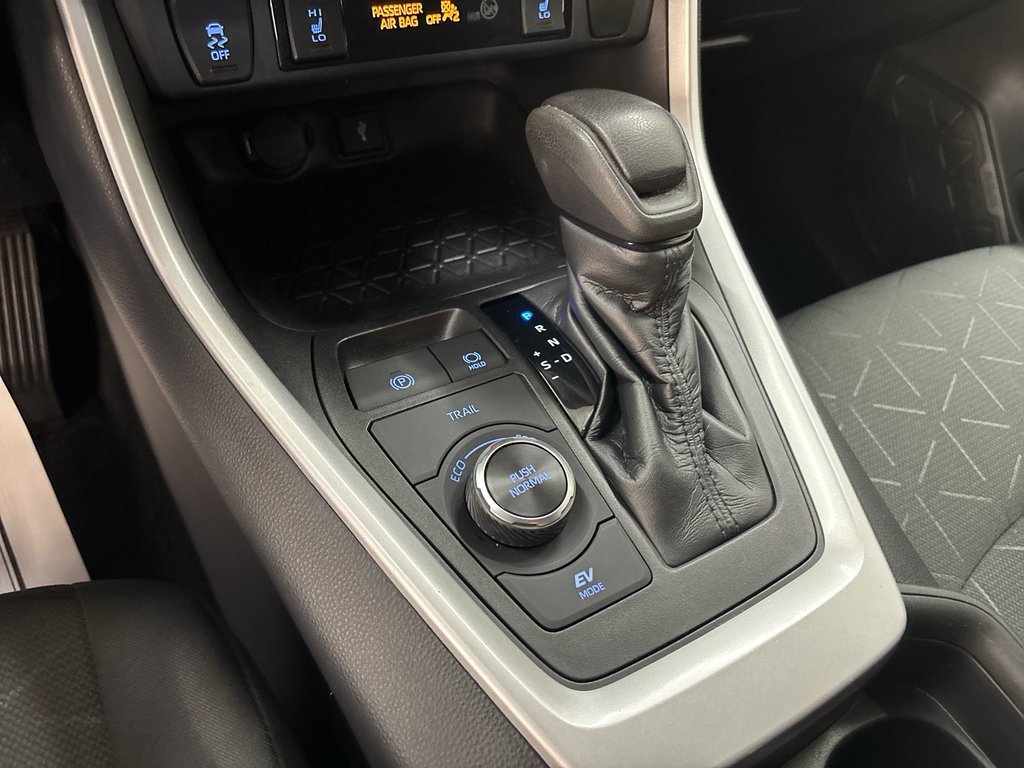 2021 Toyota RAV4 Hybrid LE in Saint John, New Brunswick - 29 - w1024h768px