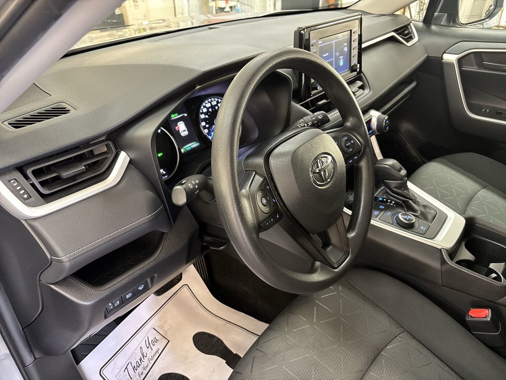 2021 Toyota RAV4 Hybrid LE in Saint John, New Brunswick - 16 - w1024h768px