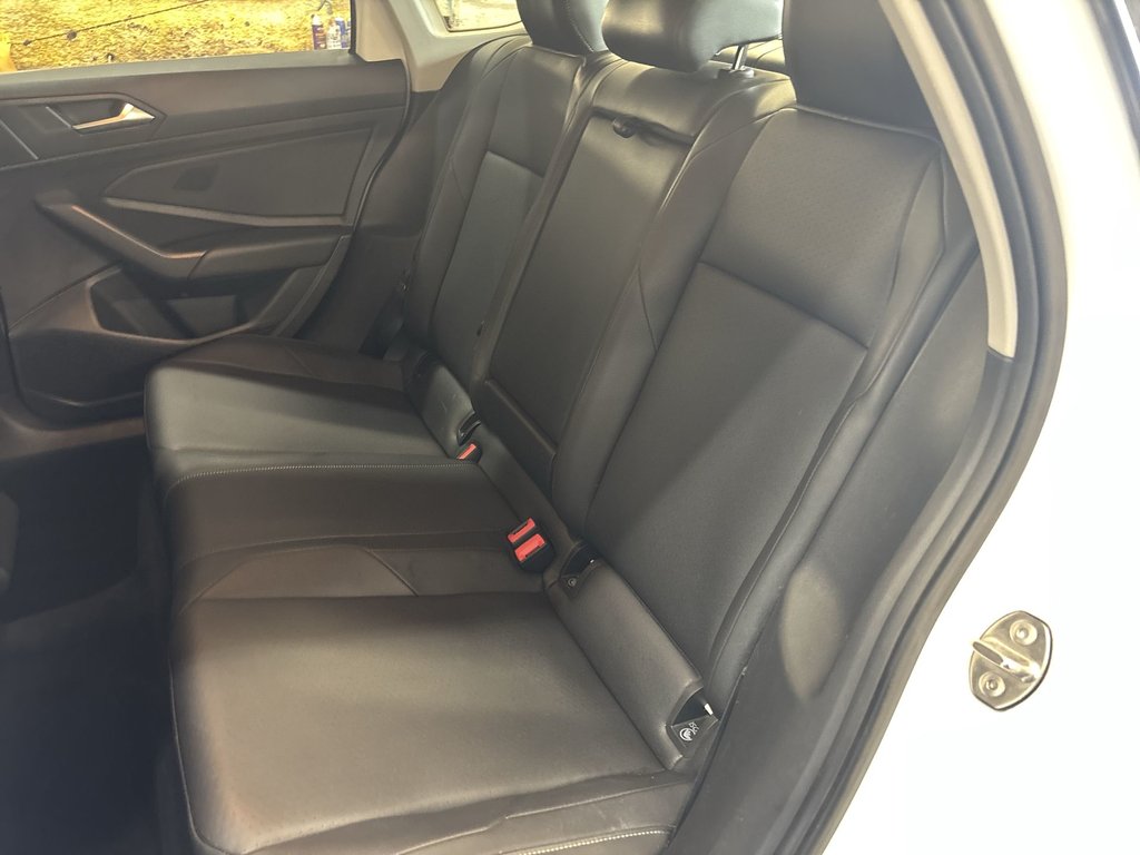 2020 Volkswagen Jetta Highline | CAM | USB | BLINDSPOT | HEATED SEATS in Saint John, New Brunswick - 32 - w1024h768px
