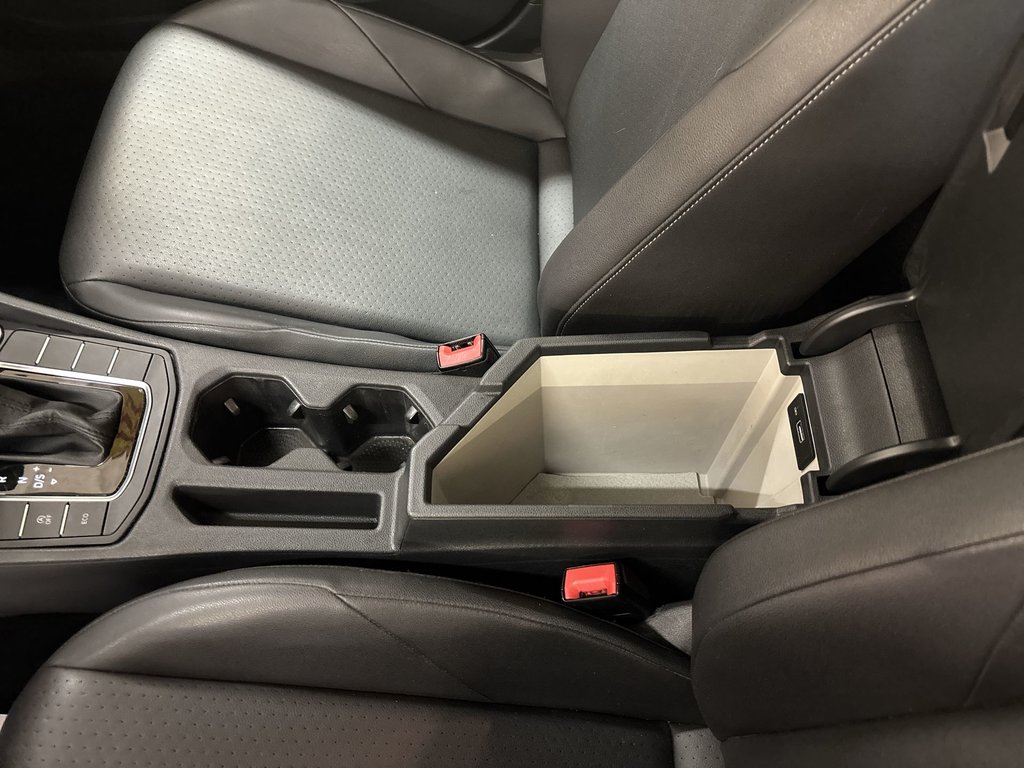 2020 Volkswagen Jetta Highline | CAM | USB | BLINDSPOT | HEATED SEATS in Saint John, New Brunswick - 50 - w1024h768px