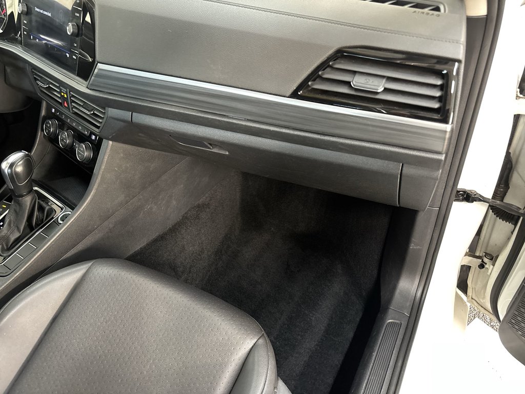 2020 Volkswagen Jetta Highline | CAM | USB | BLINDSPOT | HEATED SEATS in Saint John, New Brunswick - 44 - w1024h768px