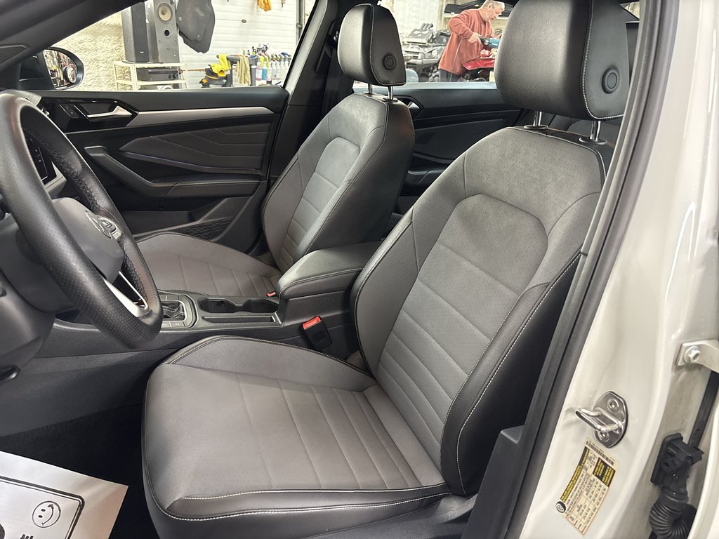 2025 Volkswagen Jetta Comfortline | USB | HTD ST | Warranty 2029 in Saint John, New Brunswick - 11 - w1024h768px