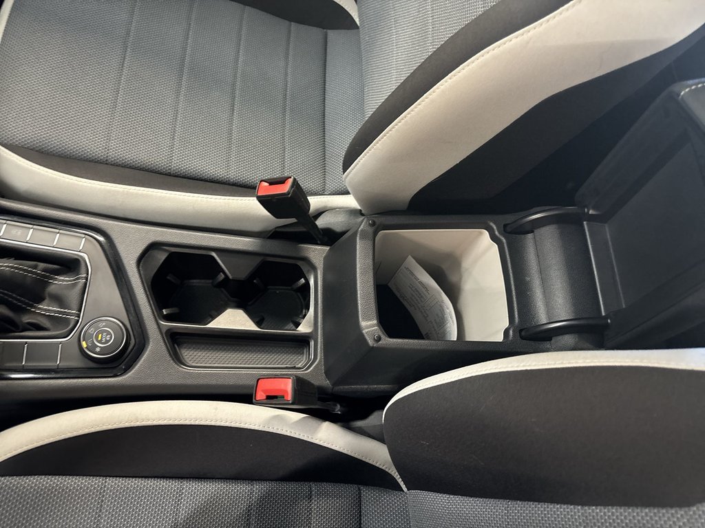 2025 Volkswagen Taos in Antigonish, Nova Scotia - 50 - w1024h768px