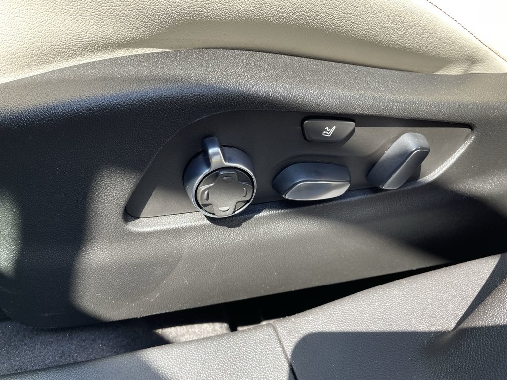 2023 Cadillac XT4 LEATHER | Nav | USB | HtdSeats | Warranty to 2027 in Saint John, New Brunswick - 20 - w1024h768px