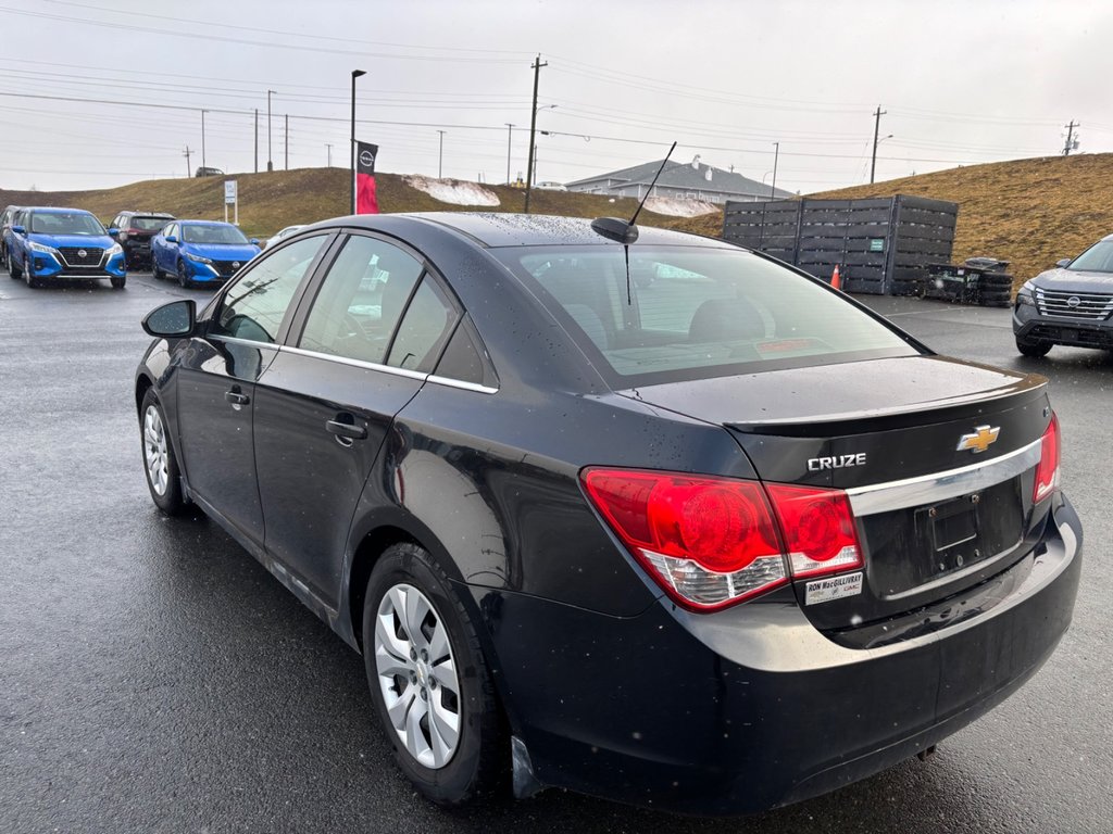 Chevrolet Cruze 1LT | SunRoof | Cam | USB | Bluetooth | Keyless 2016 à Saint John, Nouveau-Brunswick - 6 - w1024h768px