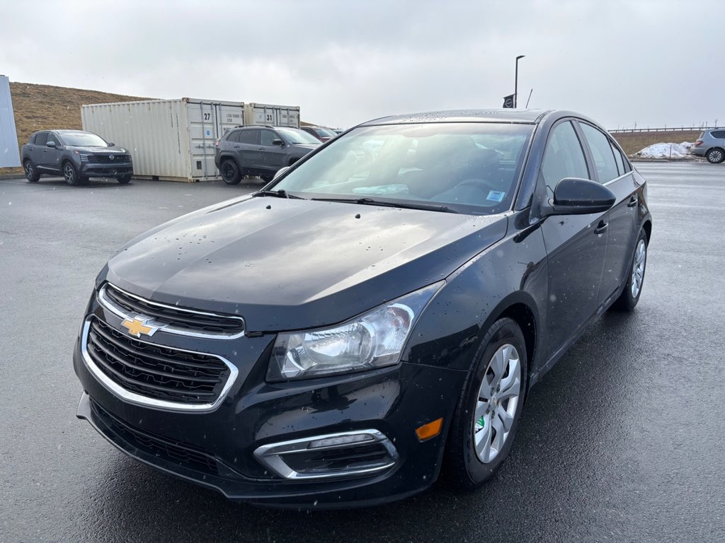 Chevrolet Cruze 1LT | SunRoof | Cam | USB | Bluetooth | Keyless 2016 à Saint John, Nouveau-Brunswick - 3 - w1024h768px