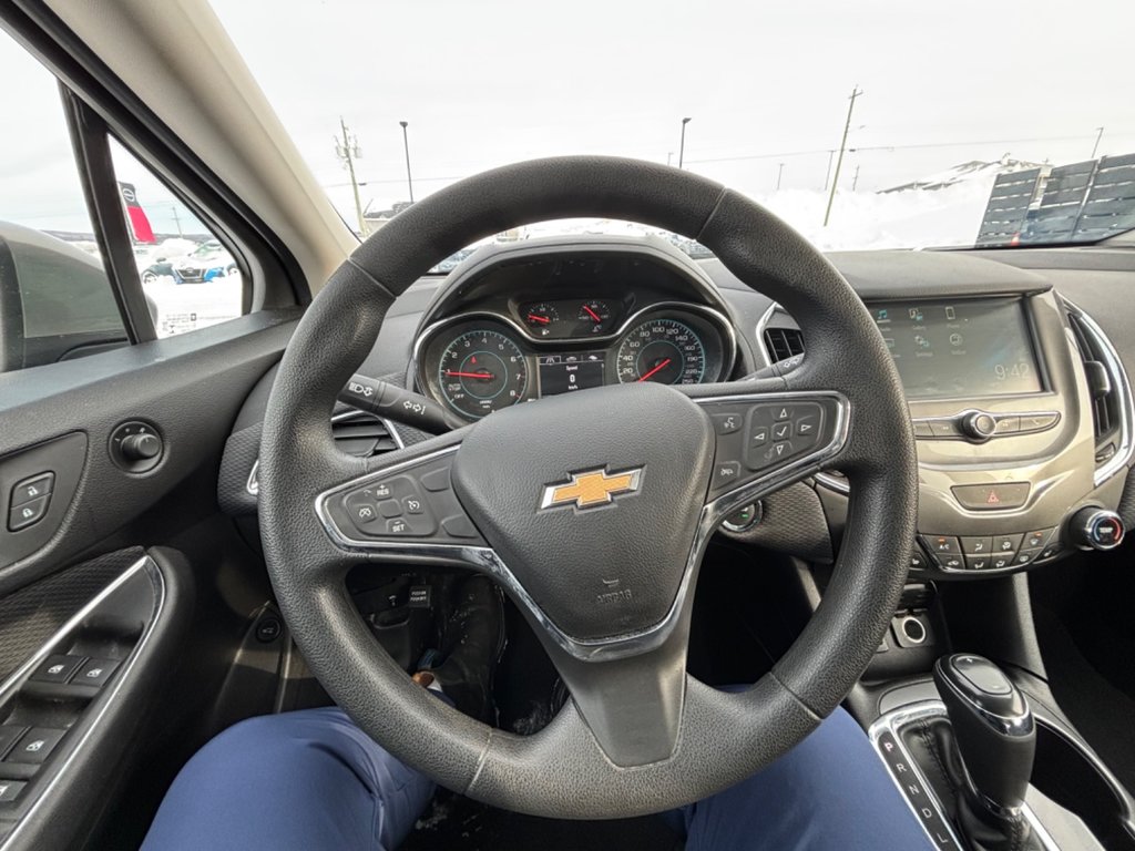 Chevrolet Cruze LT | Cam | USB | Bluetooth | Keyless 2018 à Saint John, Nouveau-Brunswick - 14 - w1024h768px