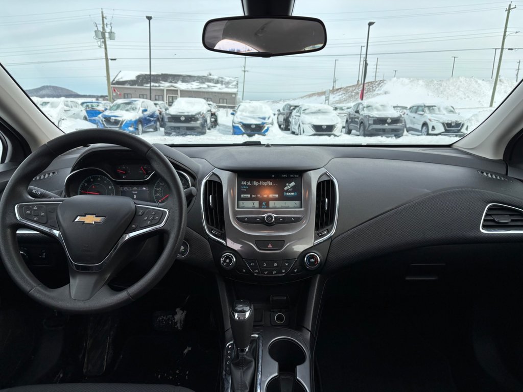 2018 Chevrolet Cruze LT | Cam | USB | Bluetooth | Keyless in Saint John, New Brunswick - 44 - w1024h768px