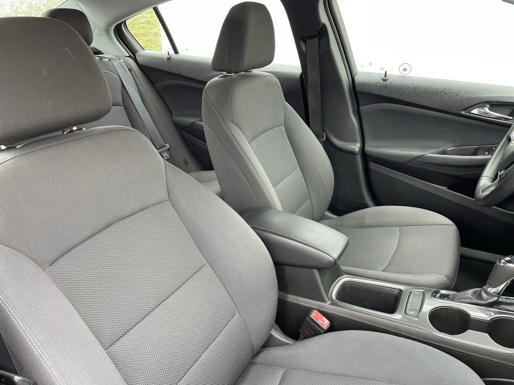 2019 Chevrolet CRUZE 1LT | Htd Seats | Backup Cam | USB in Saint John, New Brunswick - 48 - w1024h768px