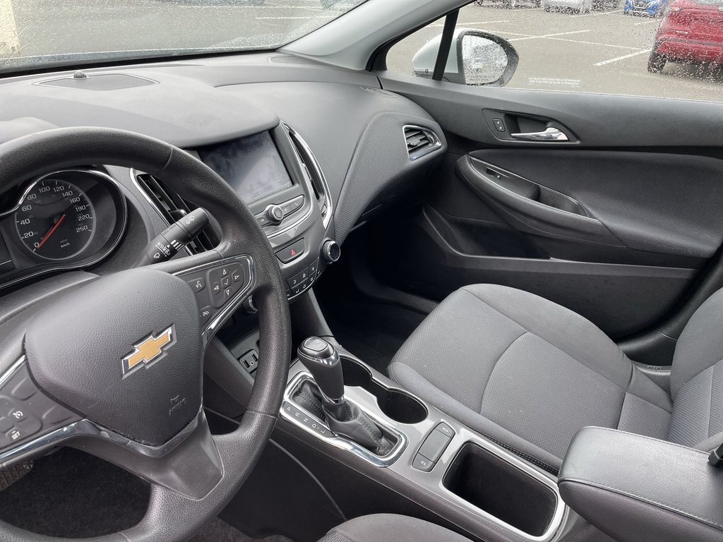 2019 Chevrolet CRUZE 1LT | Htd Seats | Backup Cam | USB in Saint John, New Brunswick - 11 - w1024h768px