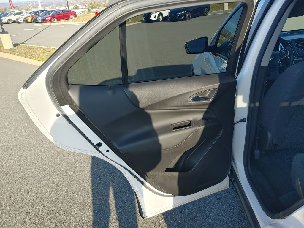 2022 Chevrolet Equinox in Antigonish, Nova Scotia - 12 - w1024h768px