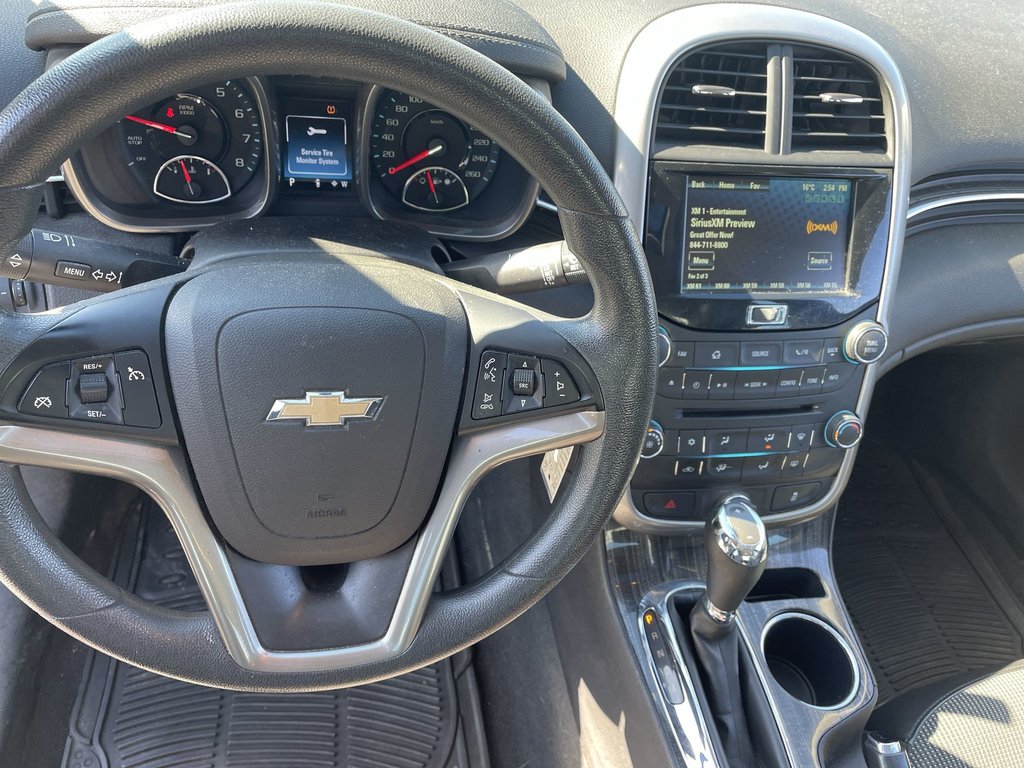 2016 Chevrolet MALIBU LIMITED BASE | usb | cam | bluetooth | keyless entry in Saint John, New Brunswick - 18 - w1024h768px