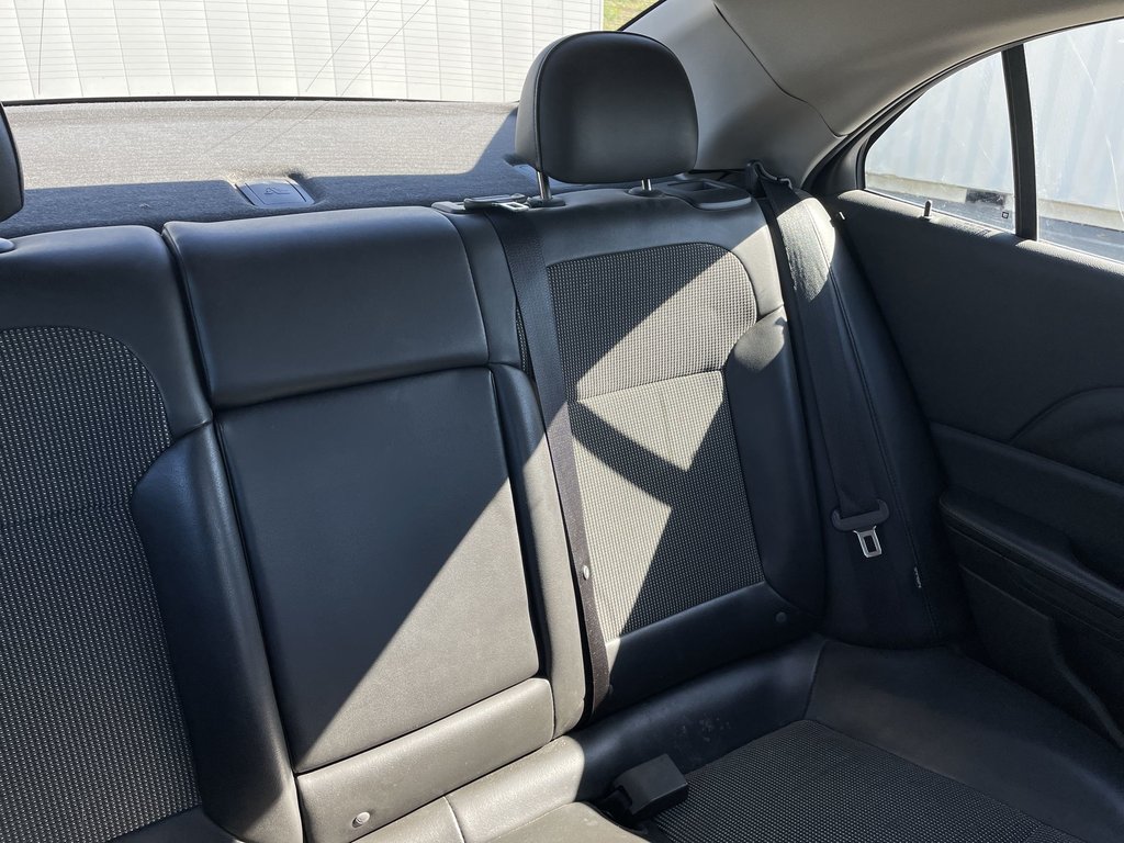 2016 Chevrolet MALIBU LIMITED BASE | usb | cam | bluetooth | keyless entry in Saint John, New Brunswick - 12 - w1024h768px