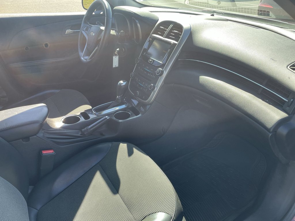 2016 Chevrolet MALIBU LIMITED BASE | usb | cam | bluetooth | keyless entry in Saint John, New Brunswick - 50 - w1024h768px