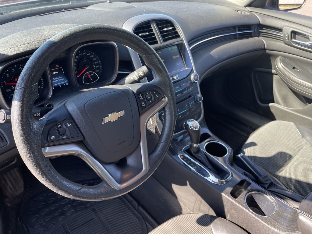2016 Chevrolet MALIBU LIMITED BASE | usb | cam | bluetooth | keyless entry in Saint John, New Brunswick - 22 - w1024h768px