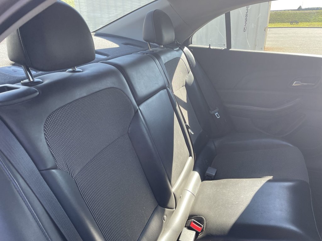 2016 Chevrolet MALIBU LIMITED BASE | usb | cam | bluetooth | keyless entry in Saint John, New Brunswick - 45 - w1024h768px