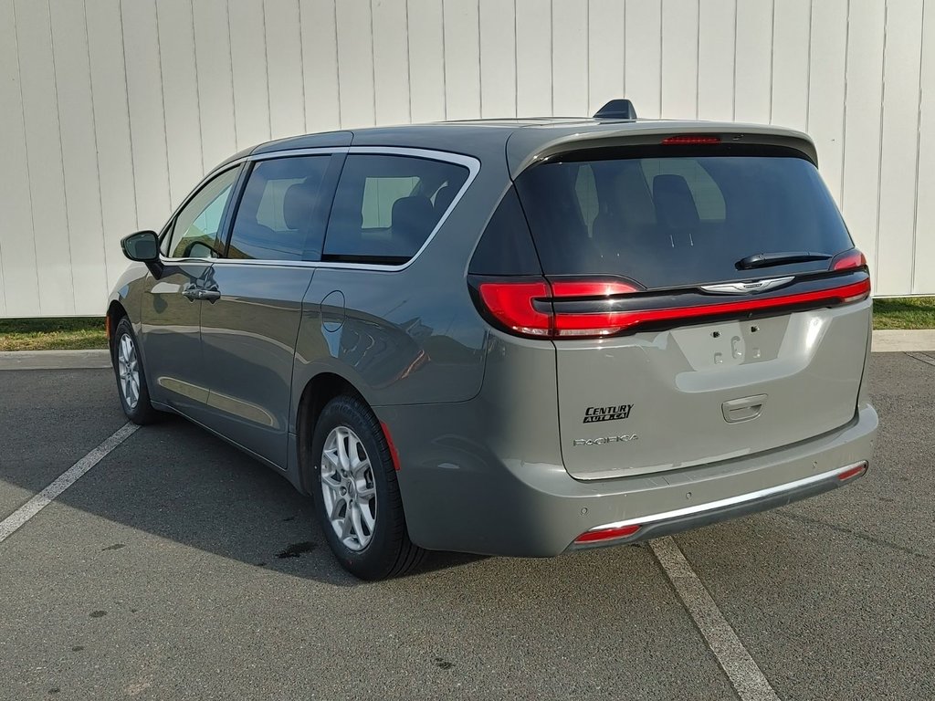 2023 Chrysler Pacifica in Antigonish, Nova Scotia - 6 - w1024h768px