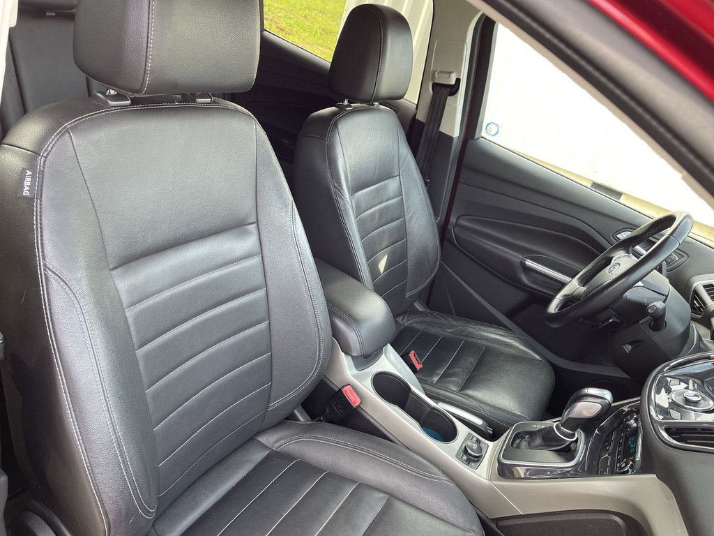 2013 Ford ESCAPE in Antigonish, Nova Scotia - 48 - w1024h768px
