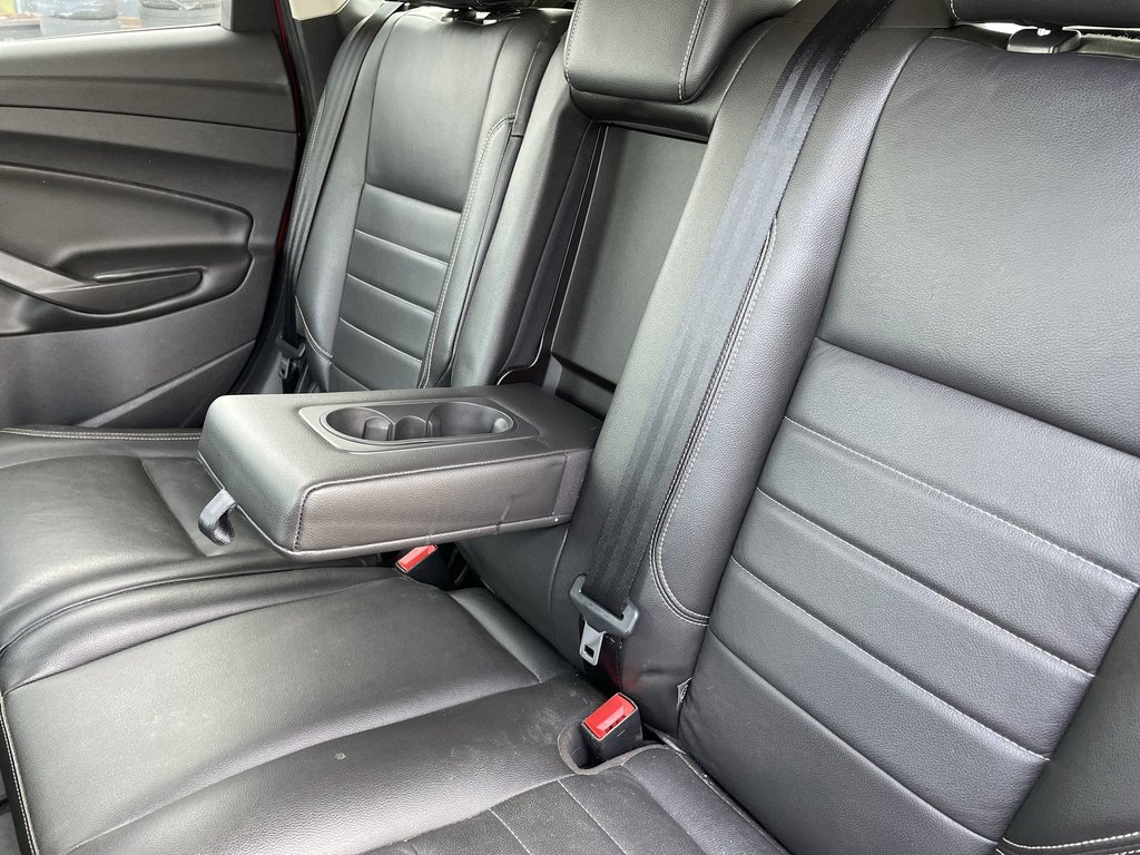2013 Ford ESCAPE in Antigonish, Nova Scotia - 39 - w1024h768px