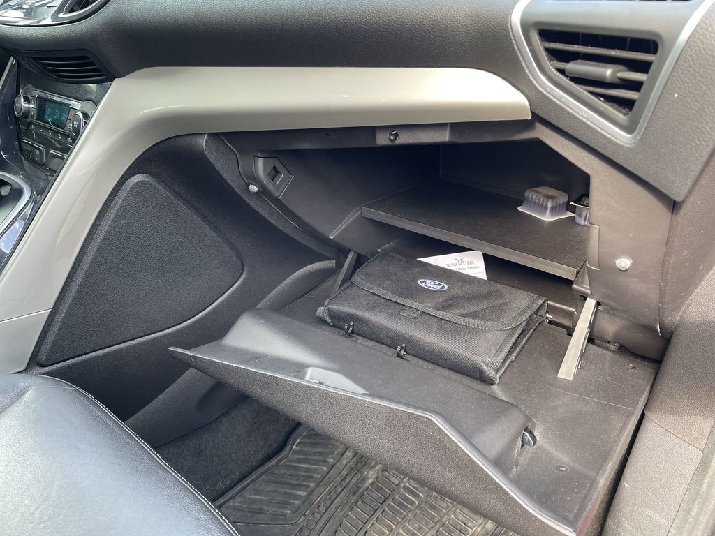 2013 Ford ESCAPE in Antigonish, Nova Scotia - 49 - w1024h768px