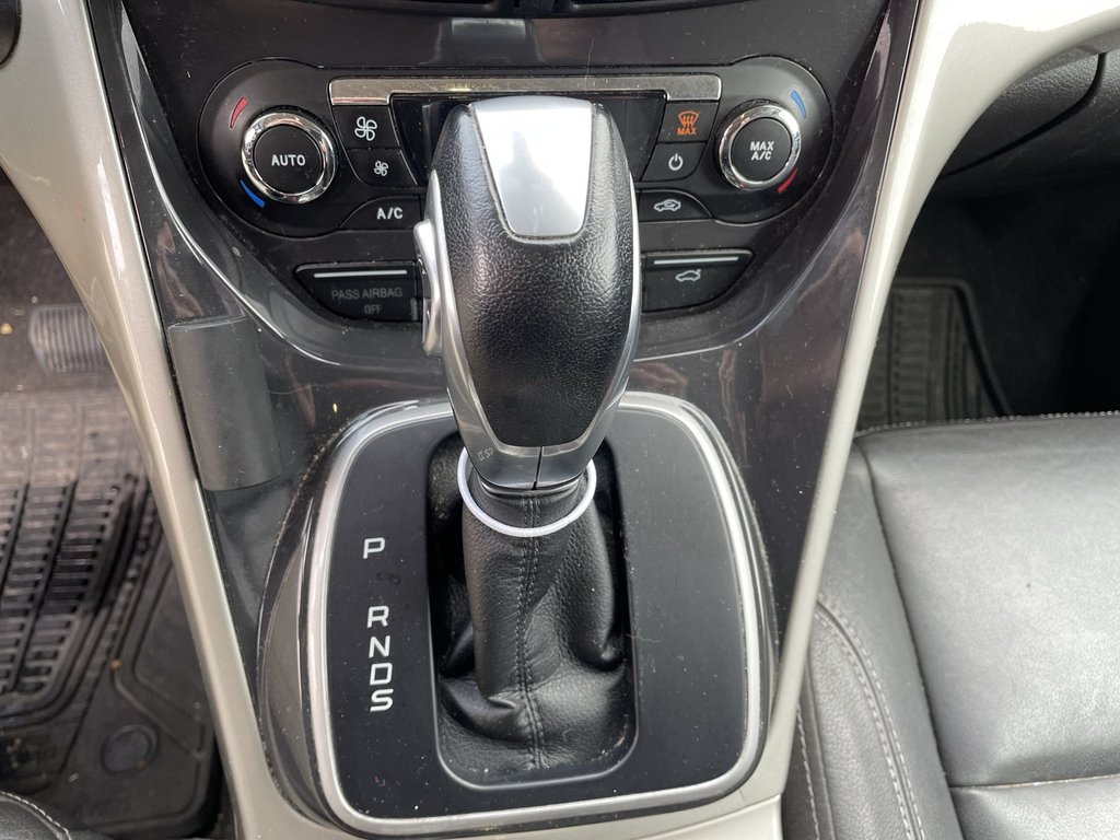 2013 Ford ESCAPE in Antigonish, Nova Scotia - 35 - w1024h768px