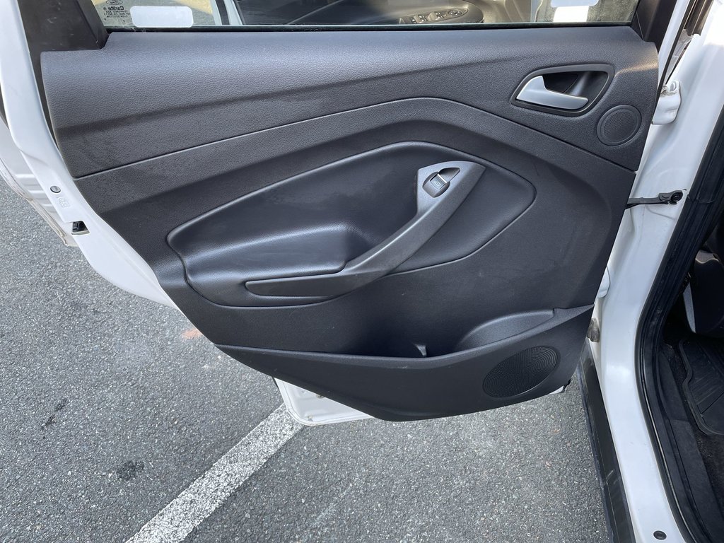Ford ESCAPE SE | Htd Seats | Keyless | USB 2018 à Saint John, Nouveau-Brunswick - 41 - w1024h768px