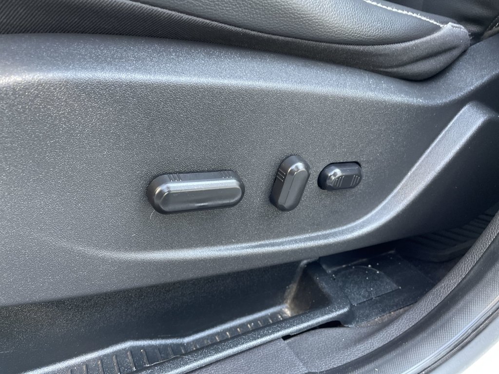 Ford ESCAPE SE | Htd Seats | Keyless | USB 2018 à Saint John, Nouveau-Brunswick - 20 - w1024h768px