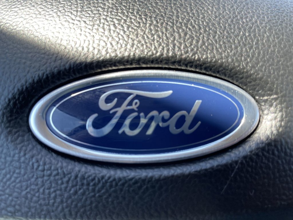 2020 Ford ESCAPE SEL | Backup Cam | USB | Pwr window in Saint John, New Brunswick - 25 - w1024h768px