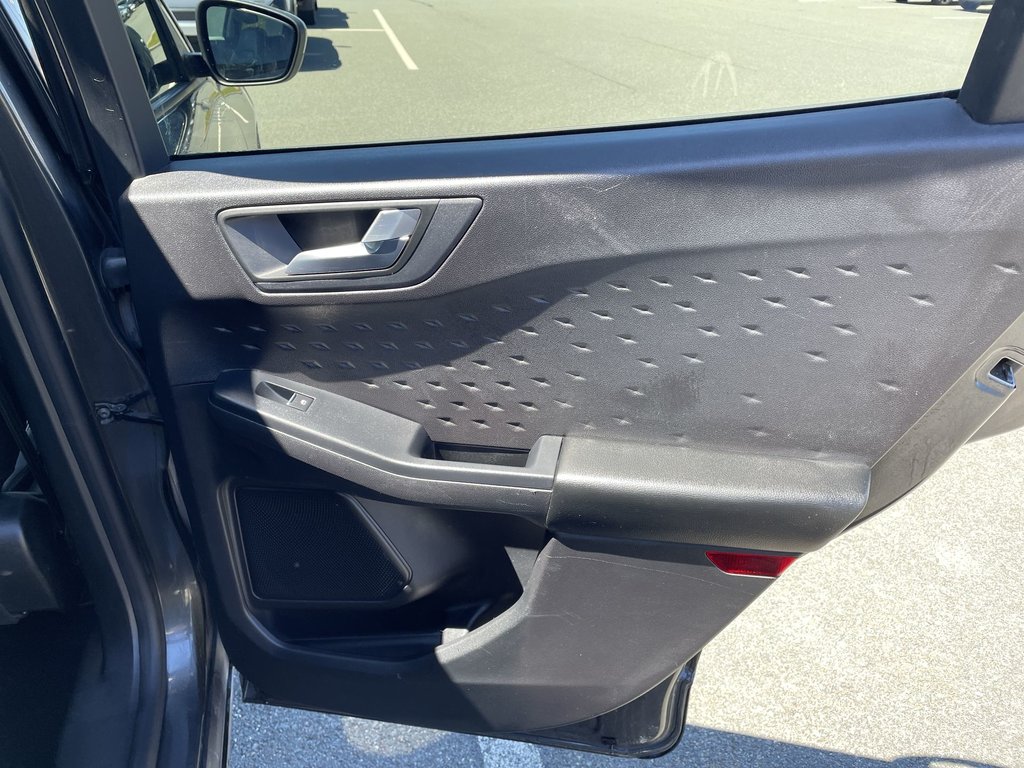 2020 Ford ESCAPE SEL | Backup Cam | USB | Pwr window in Saint John, New Brunswick - 47 - w1024h768px
