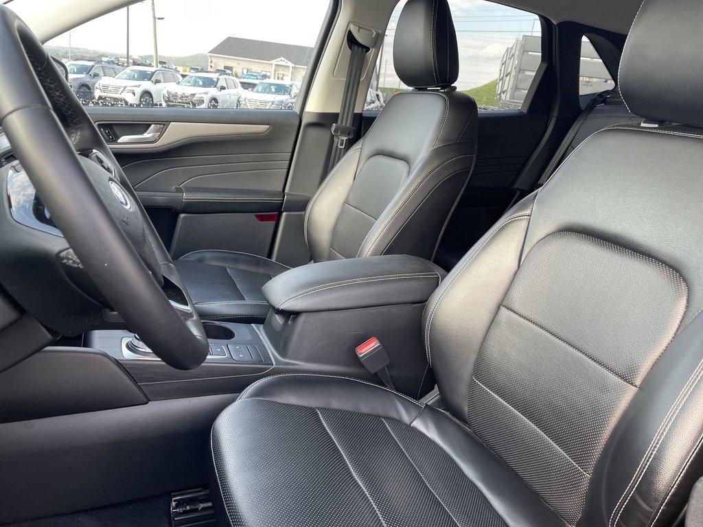 2022 Ford Escape SEL | CAM | LEATHER | USB | WARRANTY TO 2027 in Saint John, New Brunswick - 17 - w1024h768px