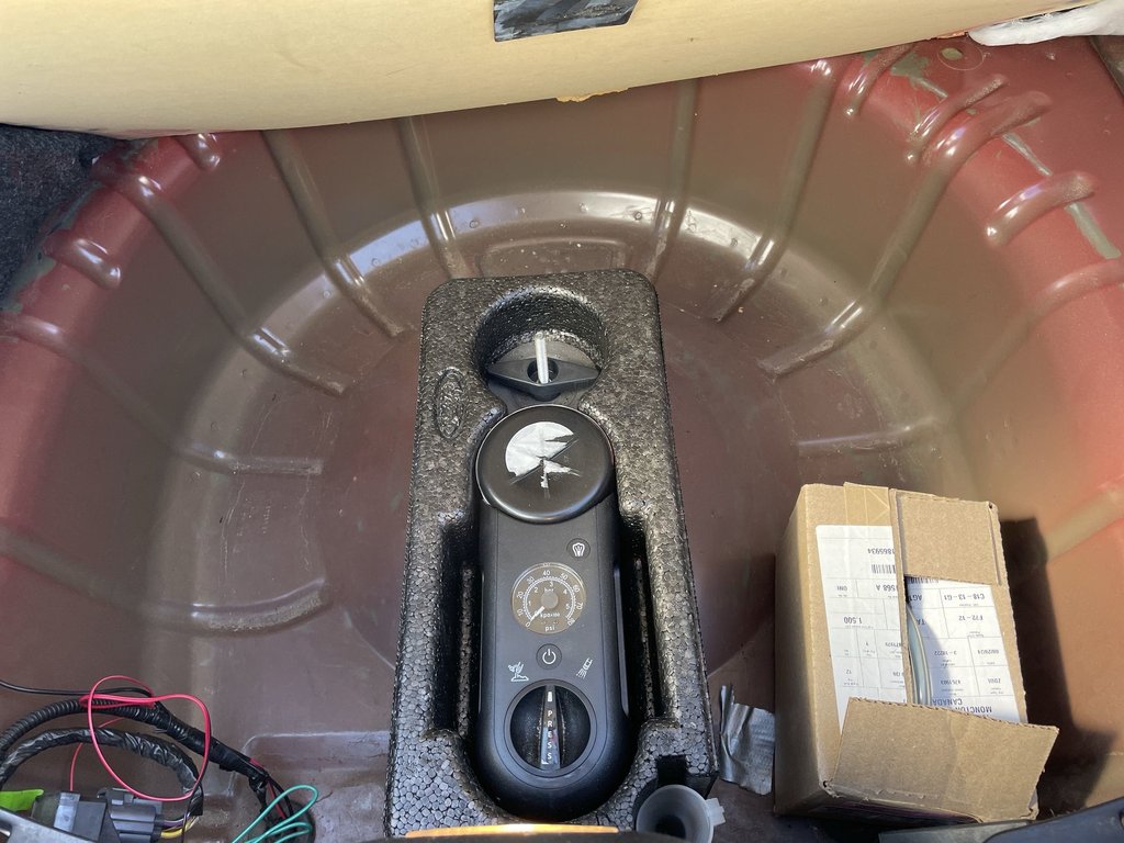 2014 Ford MUSTANG BASE in Saint John, New Brunswick - 44 - w1024h768px