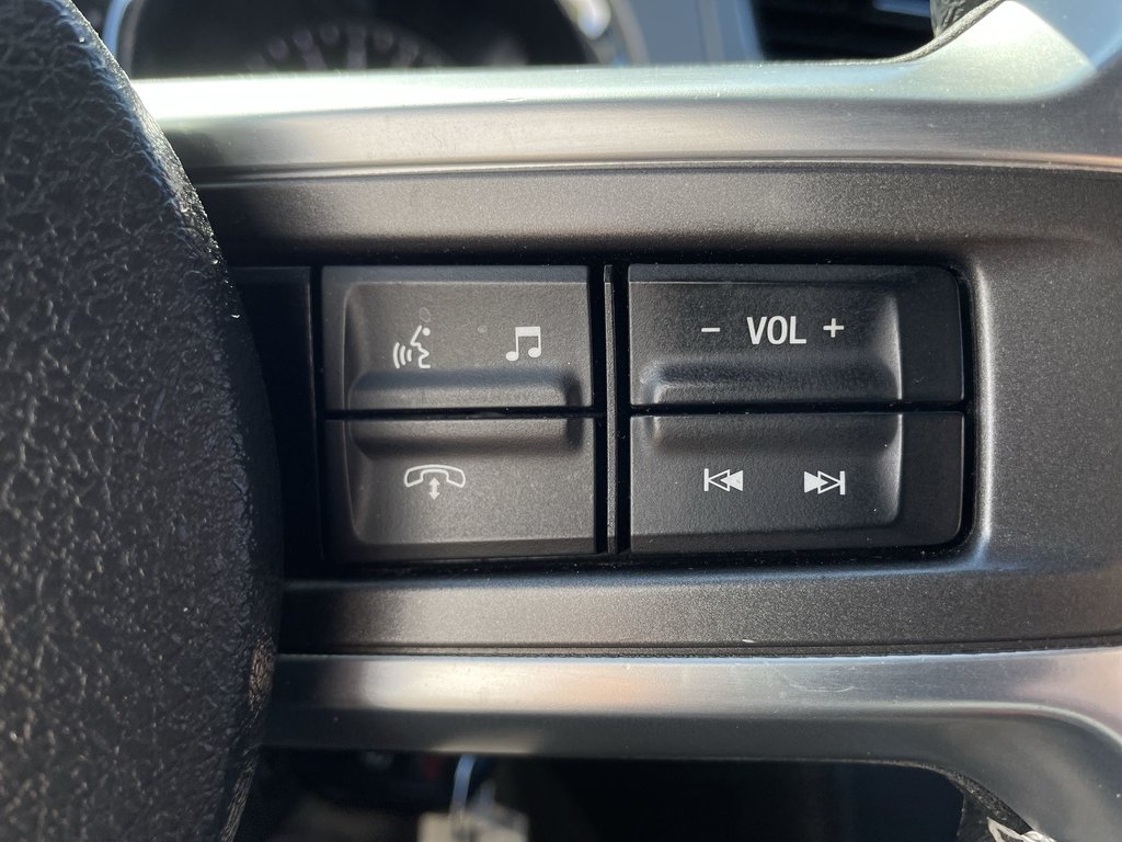 2014 Ford MUSTANG BASE in Saint John, New Brunswick - 27 - w1024h768px