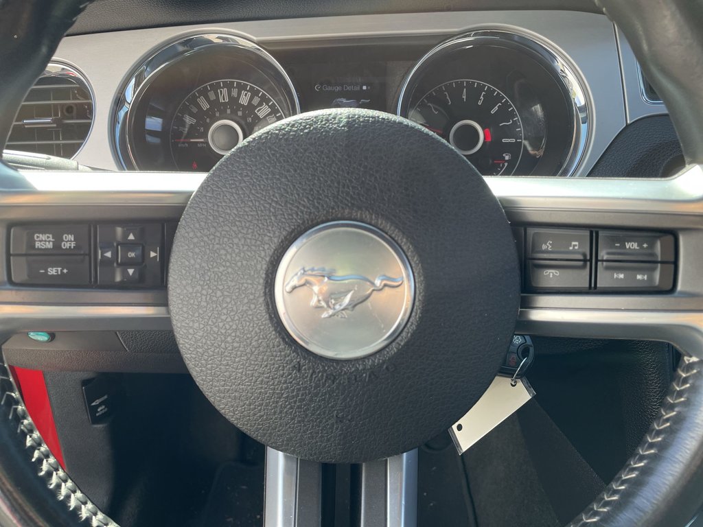 2014 Ford MUSTANG BASE in Saint John, New Brunswick - 24 - w1024h768px