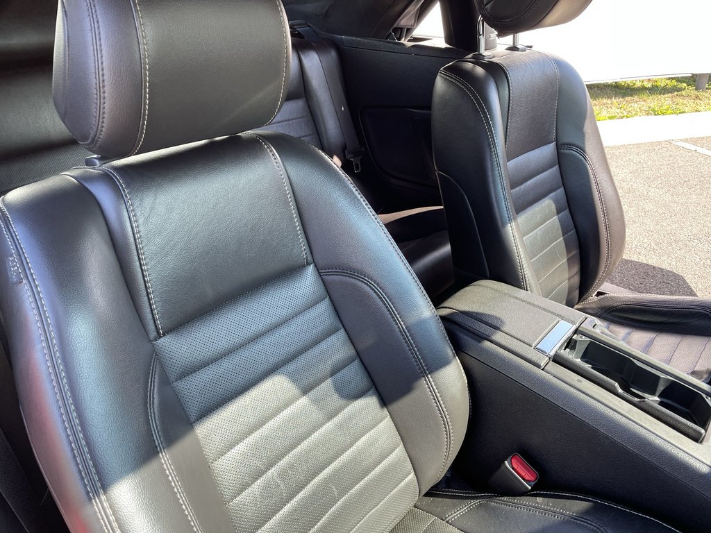 2014 Ford MUSTANG BASE in Saint John, New Brunswick - 48 - w1024h768px