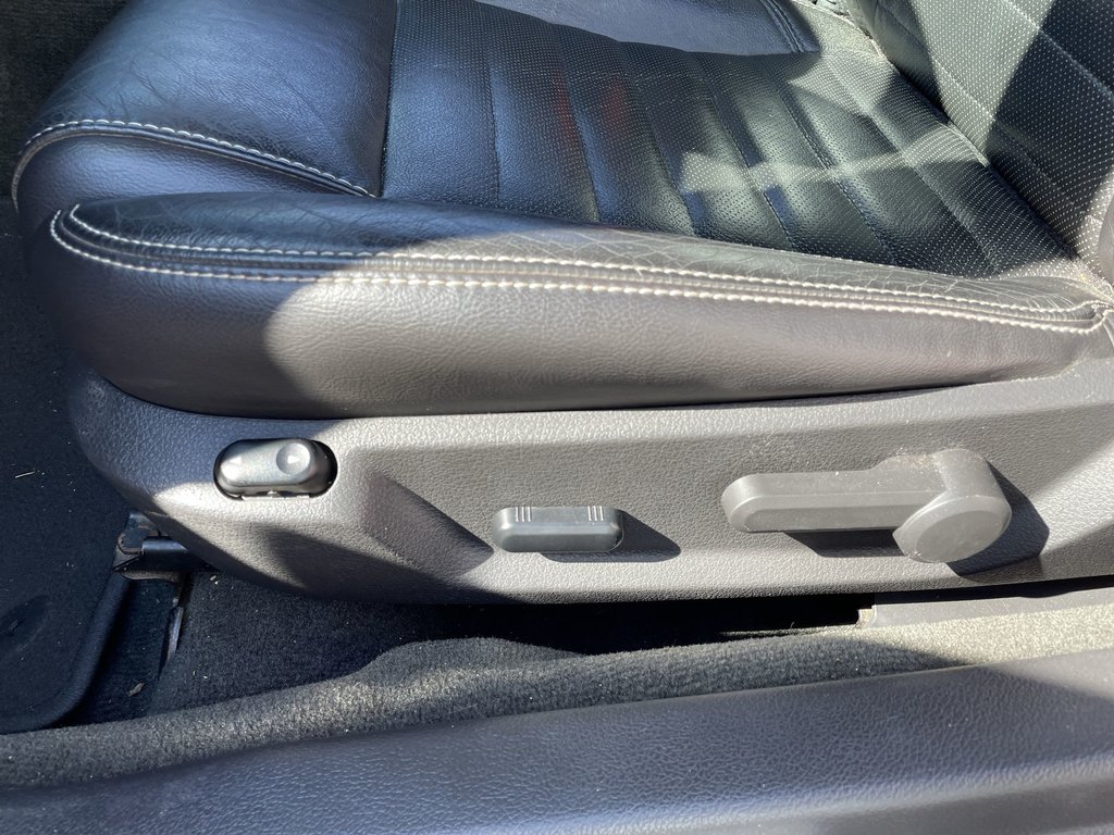 2014 Ford MUSTANG BASE in Saint John, New Brunswick - 20 - w1024h768px