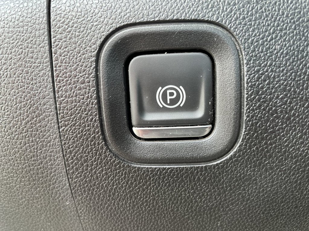 2021 GMC SIERRA 1500 ELEVATION | DIESEL | HTD SEAT | KEYLESS | BACK CAM in Saint John, New Brunswick - 36 - w1024h768px