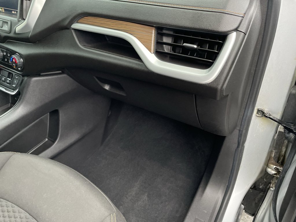 2020 GMC TERRAIN in Antigonish, Nova Scotia - 50 - w1024h768px