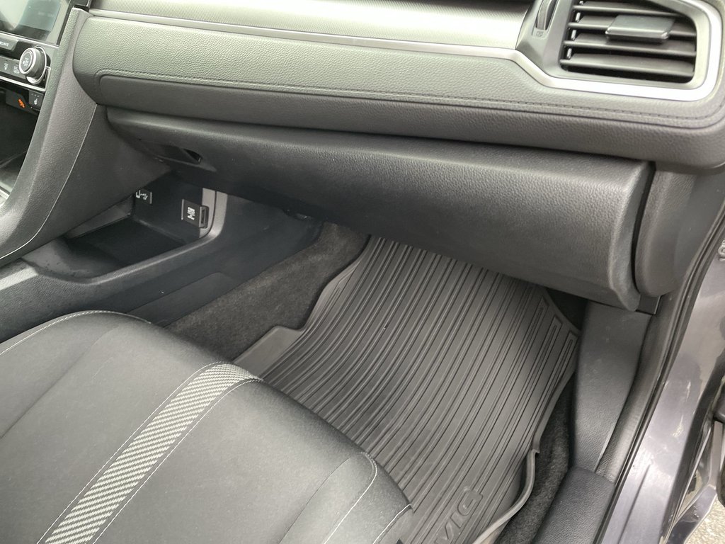 2017 Honda Civic Sedan LX | Htd Seats | Backup Camera | USB in Saint John, New Brunswick - 50 - w1024h768px