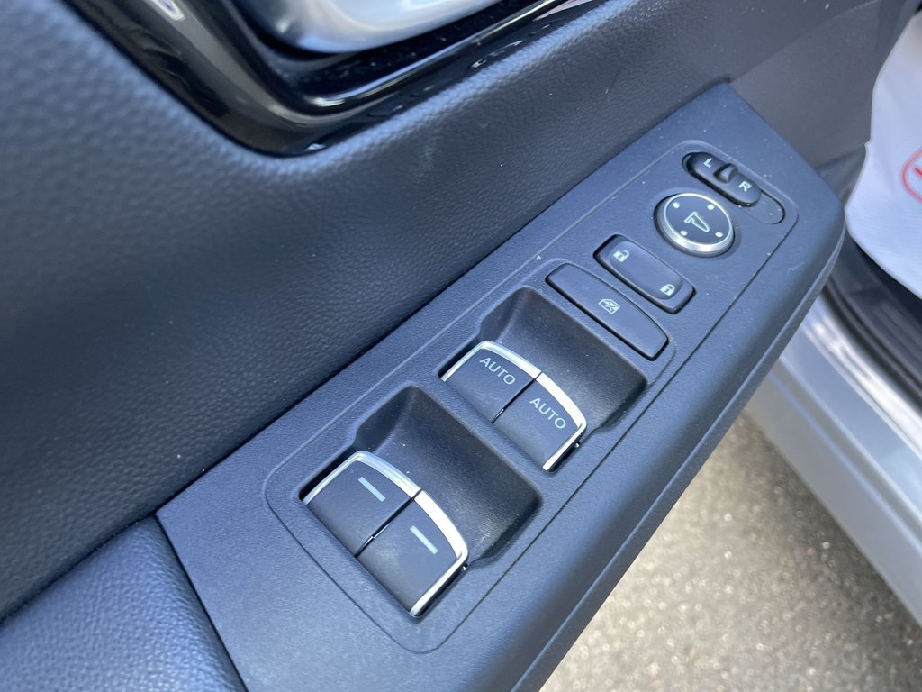 2023 Honda CR-V SPORT | bluetooth | usb | htd seats | warranty2028 in Saint John, New Brunswick - 21 - w1024h768px